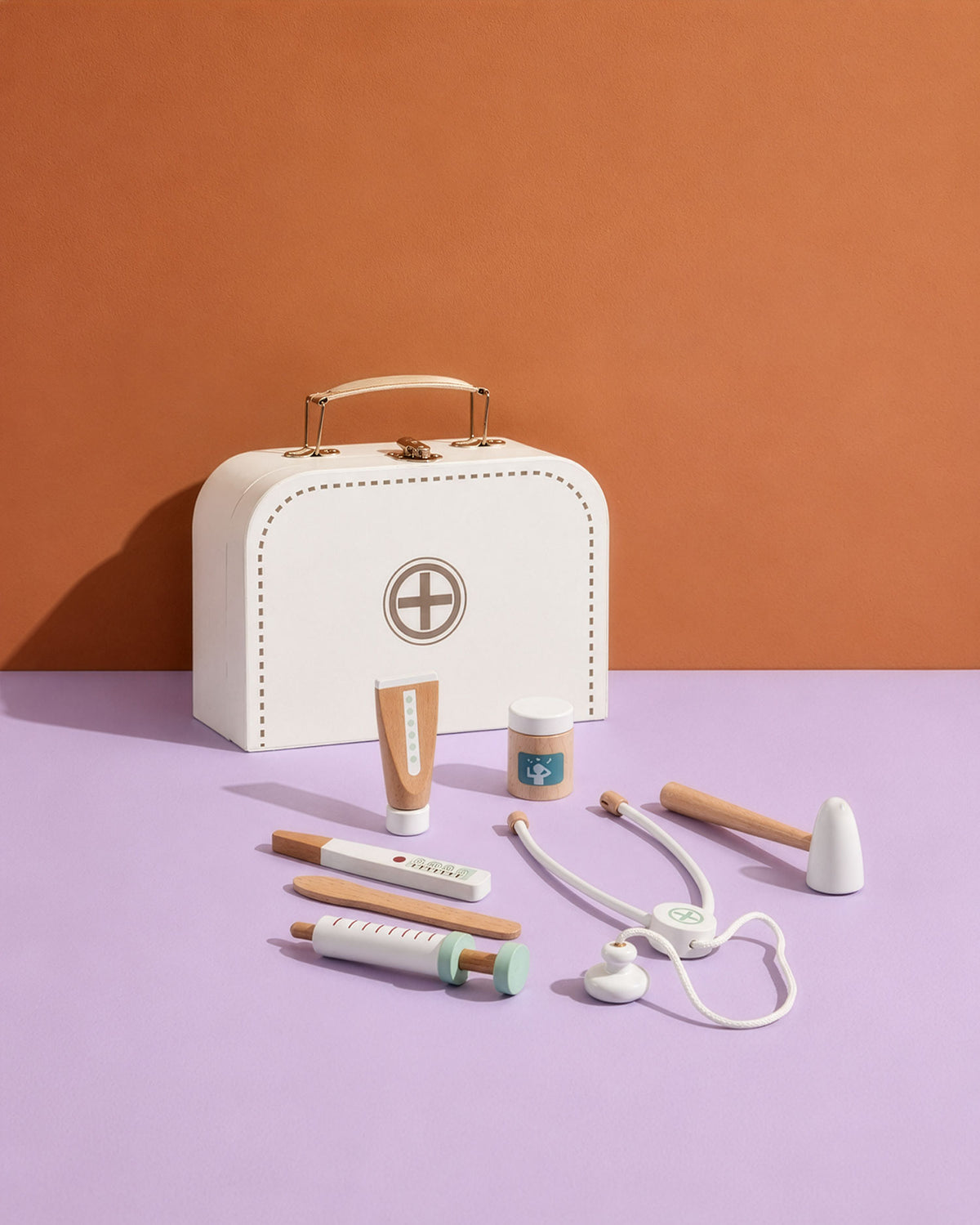 Mallette de docteur blanche