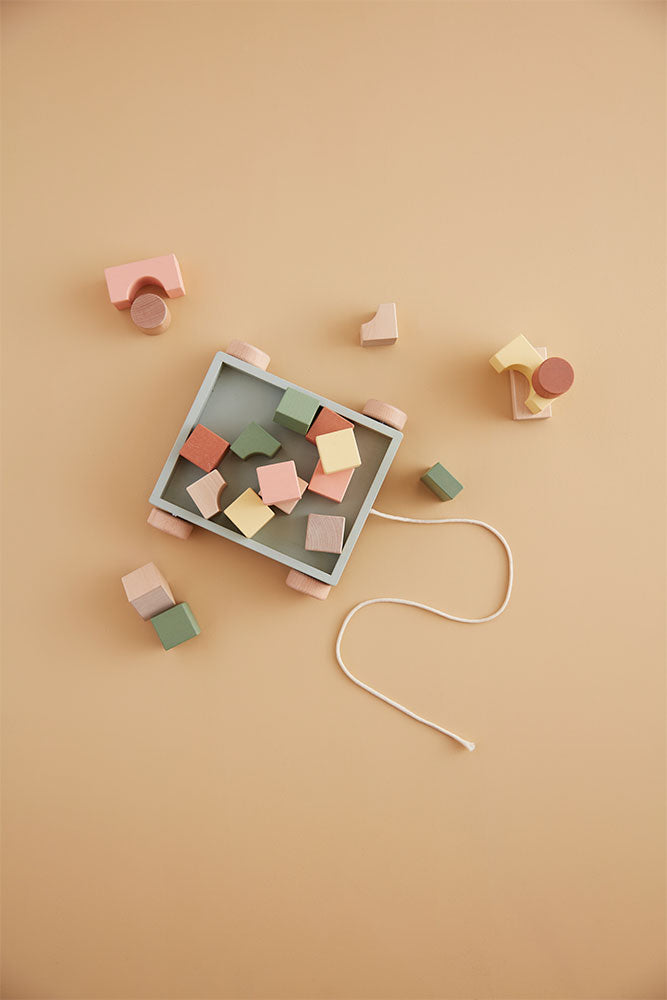Wagon with blocks