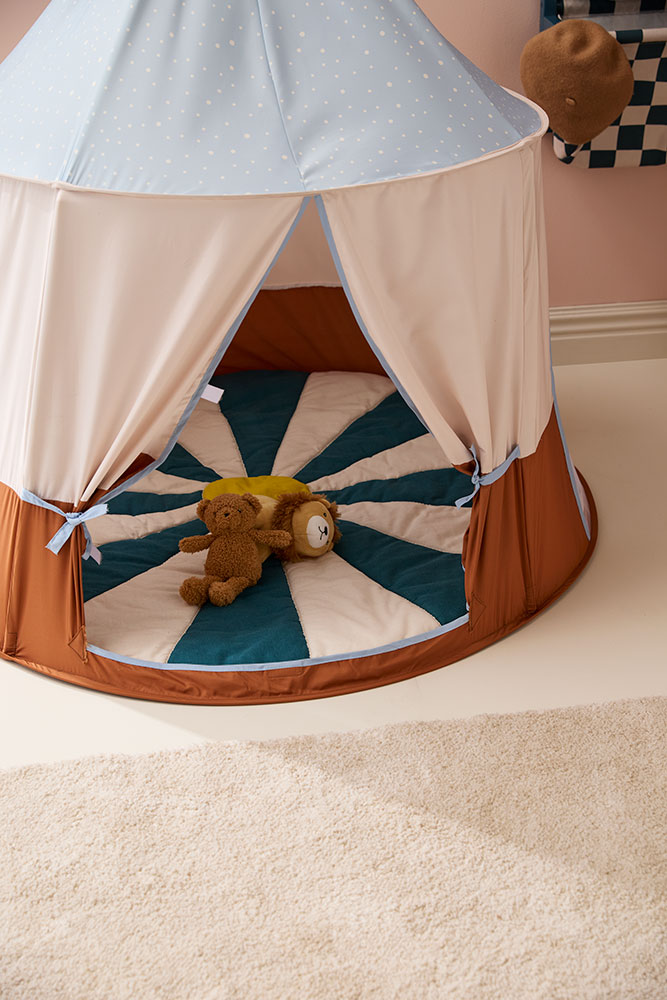 Tent circus blue
