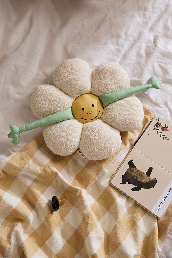 Cushion friendly flower