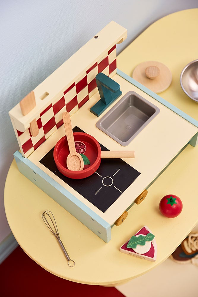 Kitchenette green