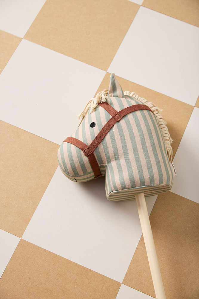 Hobby horse Sam