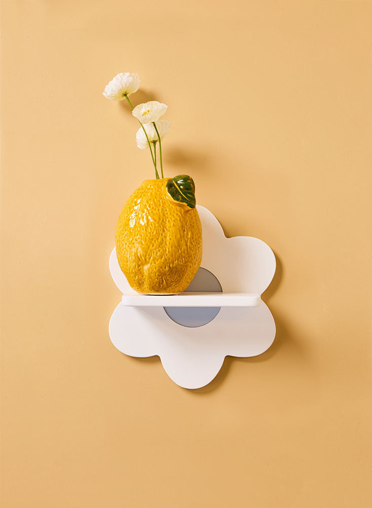 Shelf flower white