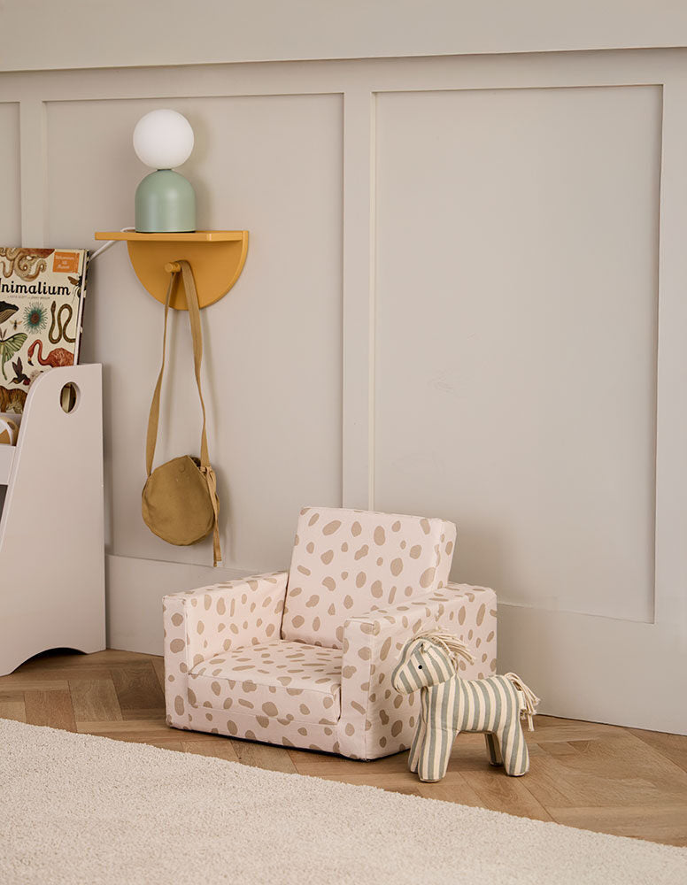 Armchair foldable dot