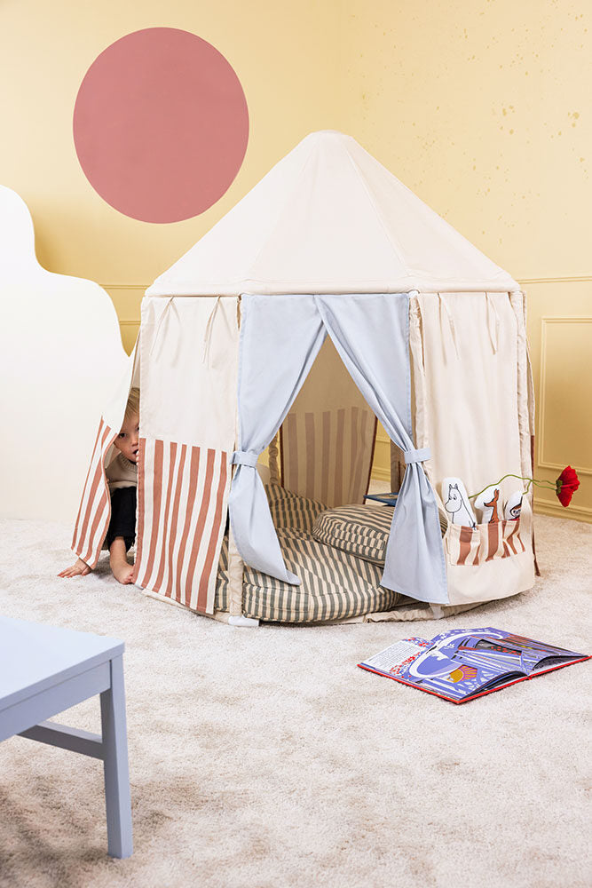 Playtent with figures MOOMIN