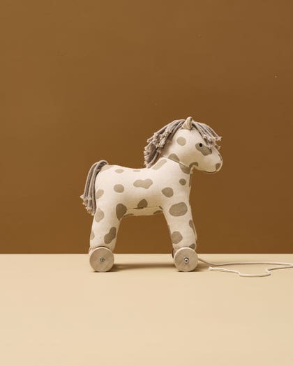 Dragdjur häst Dotty