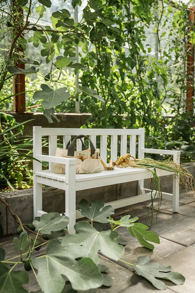 Garden sofa and table set white