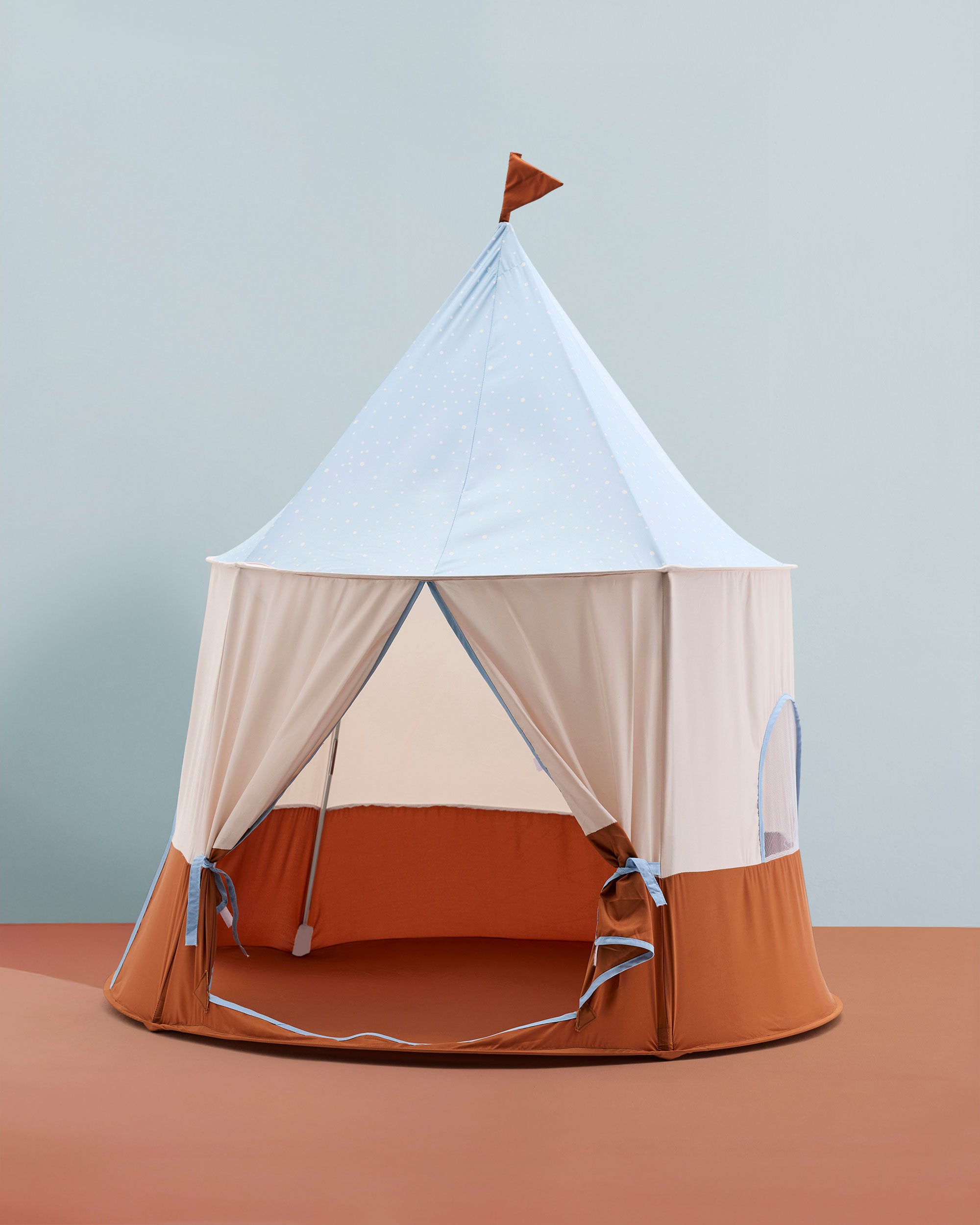 Tente cirque bleue