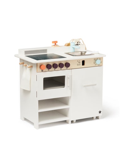 Kitchen with dishwasher